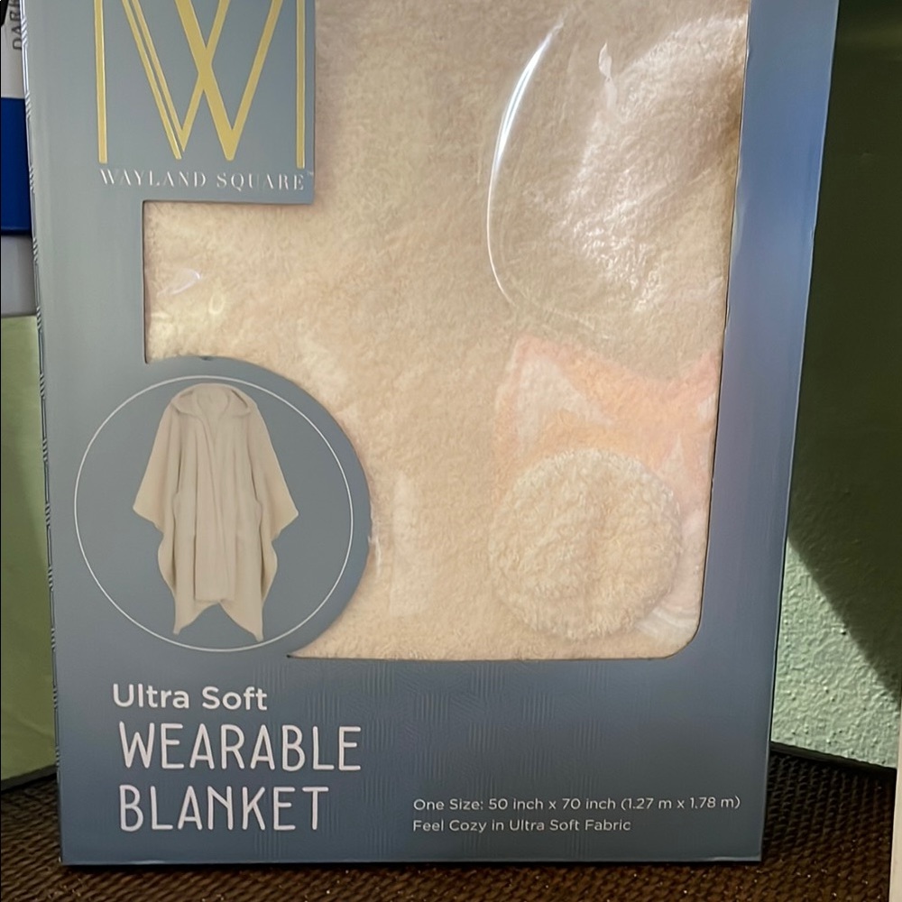 Wayland Square Ultra Soft Wearable Blanket